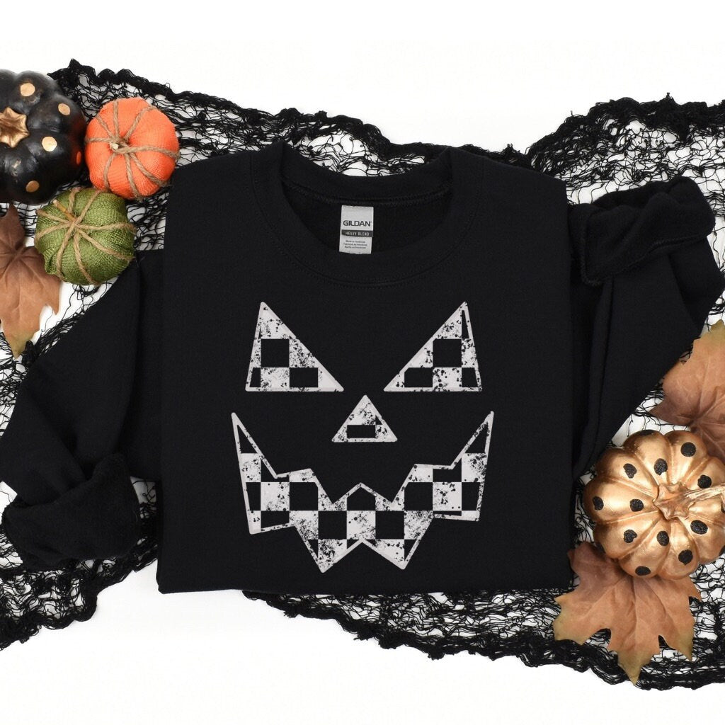 Retro Halloween Sweatshirt, Trendy Vintage Checkered Pumpkin Face Shirt, Fall Gift for Her, Spooky Jack-o-lantern Head Costume, Scary Jack