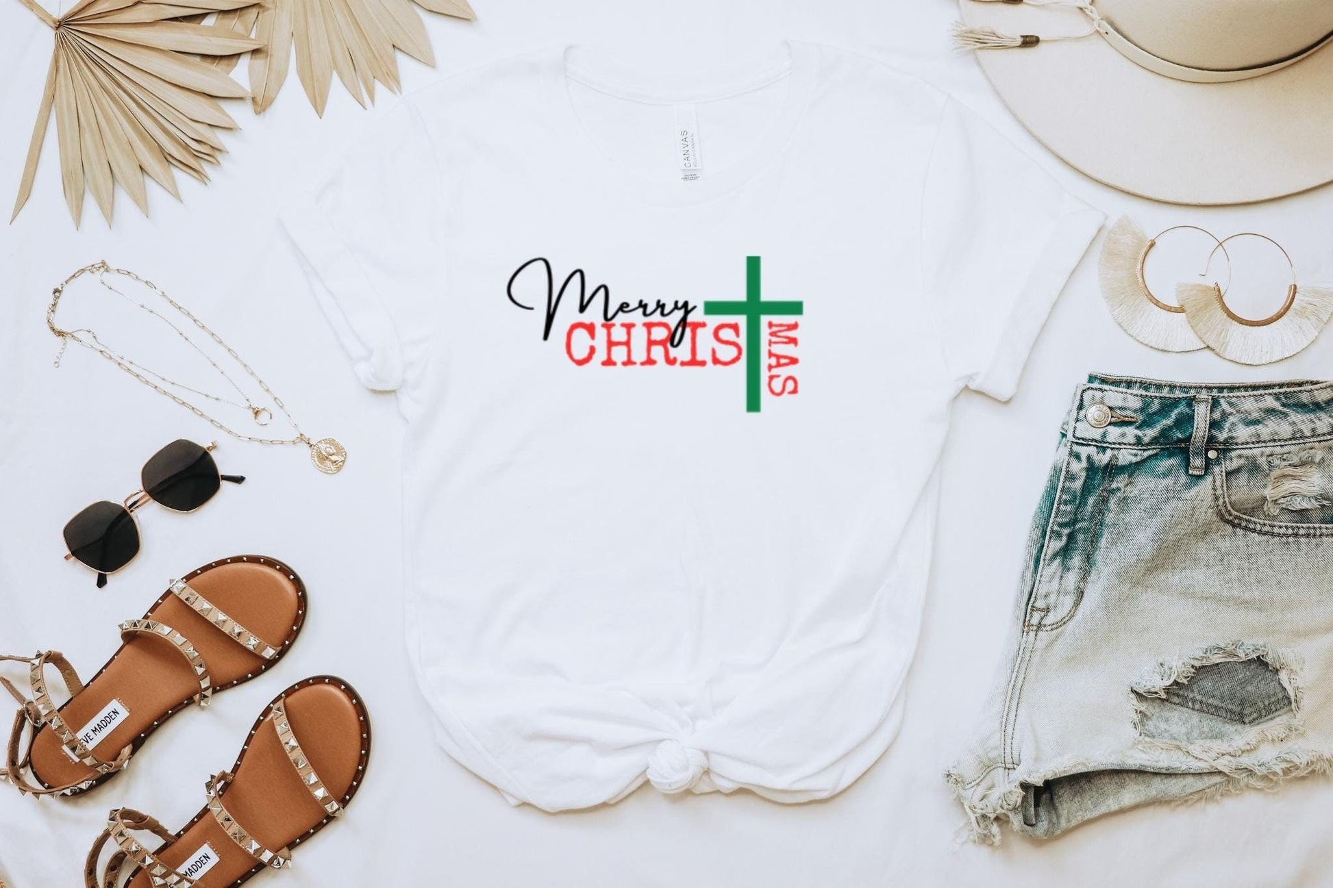 Christian Christmas Shirt, Merry Christmas Cross TShirt, Religious Holiday Apparel, Christmas Gift Graphic Tee, Faith Christmas T-Shirt